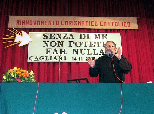 Padre Giancarlo Pinna