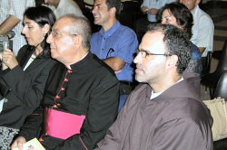 i Vice-Postulatori: Mons. Giovanni Delogu e Padre Beppe Pireddu