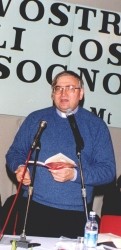 padre Francesco durante la catechesi padre Francesco durante la catechesi