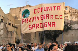 lo striscione della nostra Comunità lo striscione della nostra Comunità