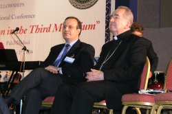 il Prof. Matteo Calisi Presidente della Catholic Fraternity con S.E. Mons. Stanislaw Rylko, Presidente del Pontificio Consiglio per i Laici il Prof. Matteo Calisi Presidente della Catholic Fraternity con S.E. Mons. Stanislaw Rylko, Presidente del Pontificio Consiglio per i Laici