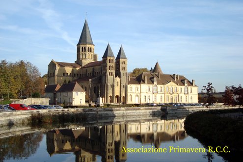 La Basilica di Paray Le Monial La Basilica di Paray Le Monial