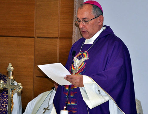 S.E. Mons. Taveira S.E. Mons. Taveira