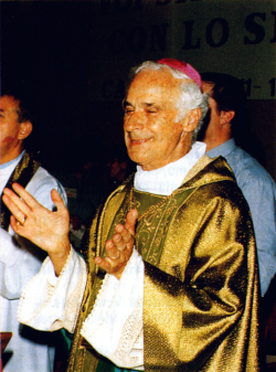 S.E. Mons. Luigi Accogli Mons. Accogli