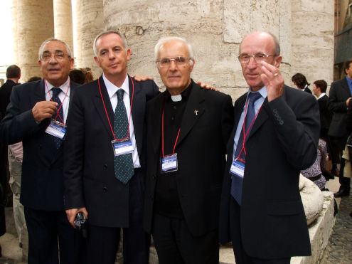 Don Piero Villasanta e alcuni amici della Comunità Don Piero Villasanta e alcuni amici della Comunità
