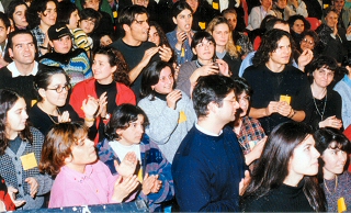 un momento di lode a Gesù lode