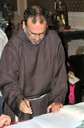 il Vice-Postulatore Padre Giuseppe Pireddu Padre Giuseppe Pireddu